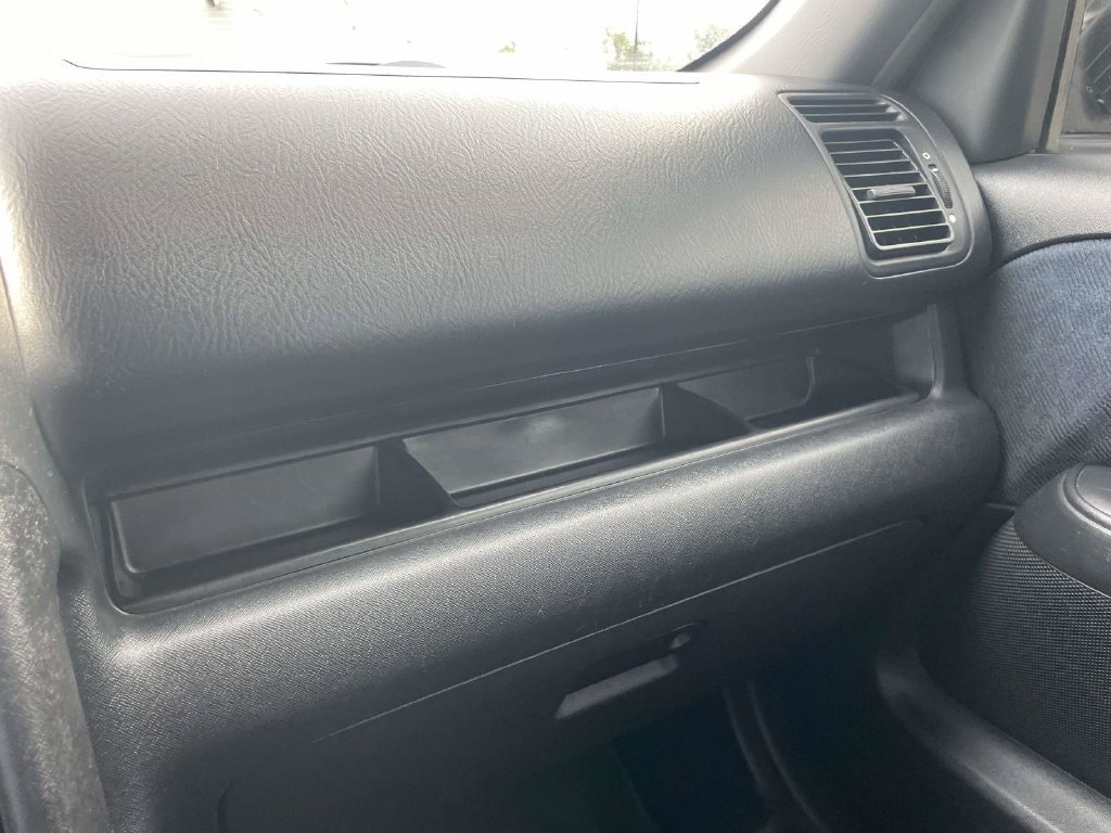 Used 2005 Honda CR-V LX image 24