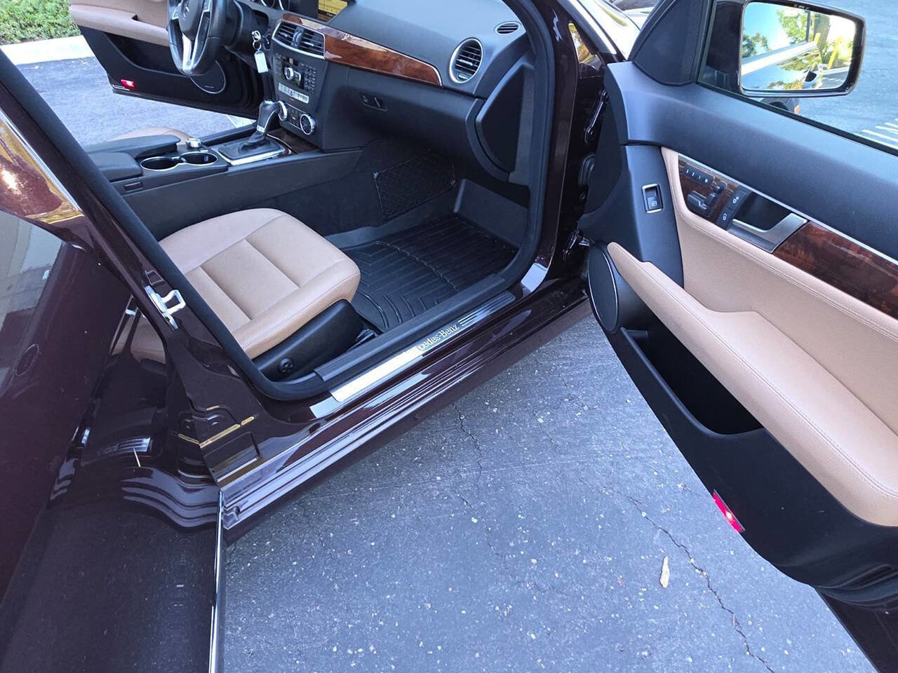 Used 2012 Mercedes-Benz C 250 Sedan image 12
