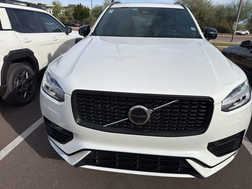 Used 2023 Volvo XC90 T8 Ultimate image 2