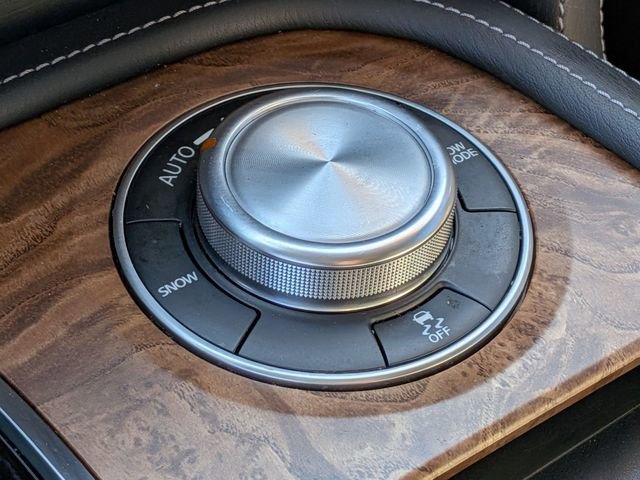 Certified 2022 Nissan Armada SL w/ Captain's Chairs Package image 18