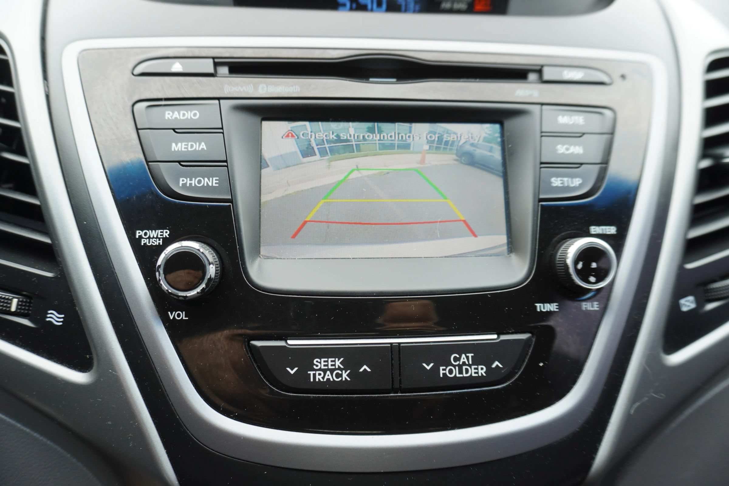 Used 2015 Hyundai Elantra SE w/ Option Group 02 FWD image 22