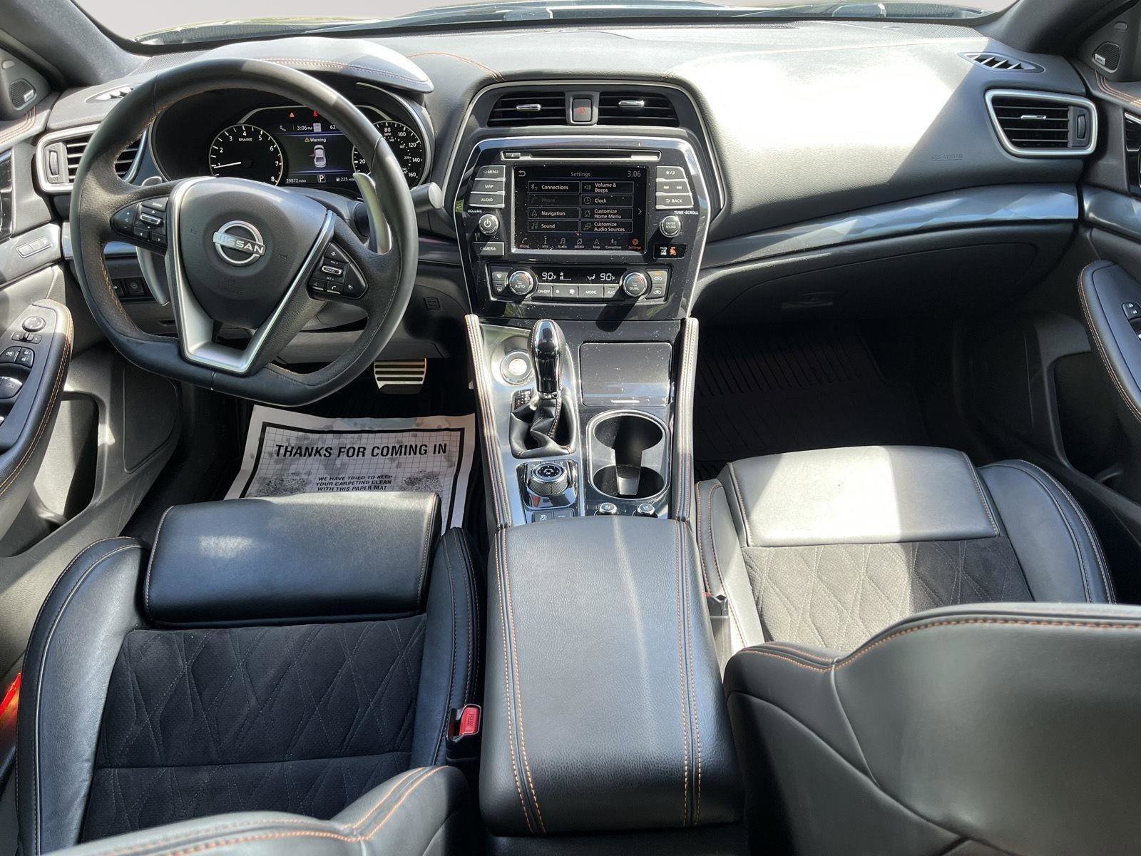 Used 2023 Nissan Maxima SR w/ Sport Mat Group FWD image 16