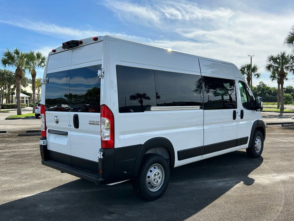 Used 2023 RAM ProMaster 2500 image 4