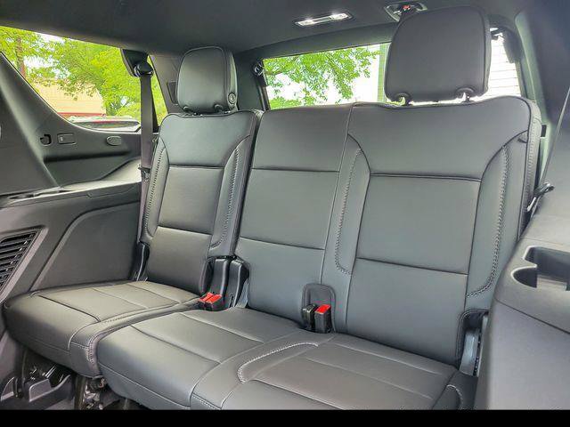 New 2026 GMC Yukon Denali w/ Denali Reserve Package AWD/4WD image 21