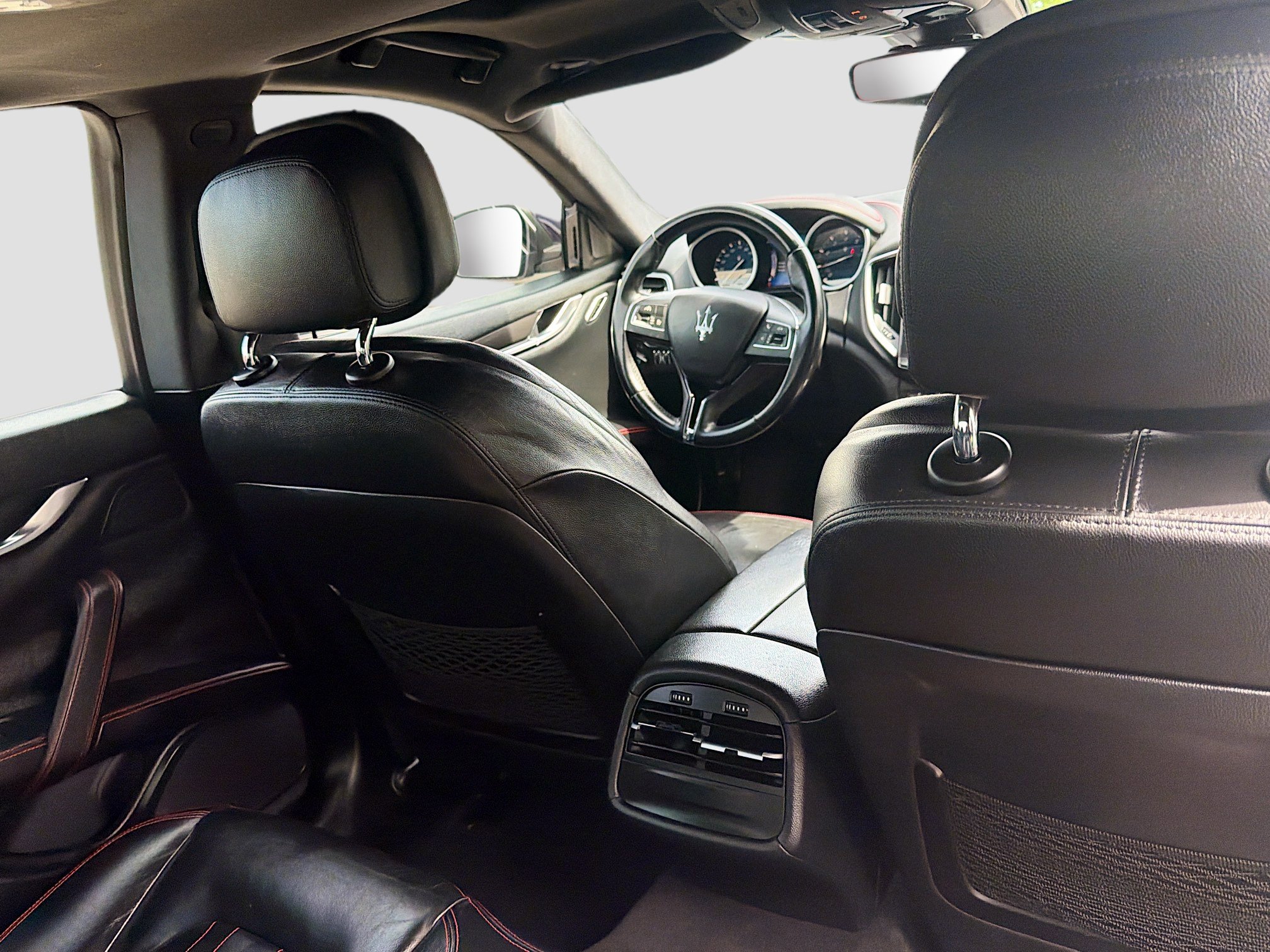 Used 2017 Maserati Ghibli S RWD image 30