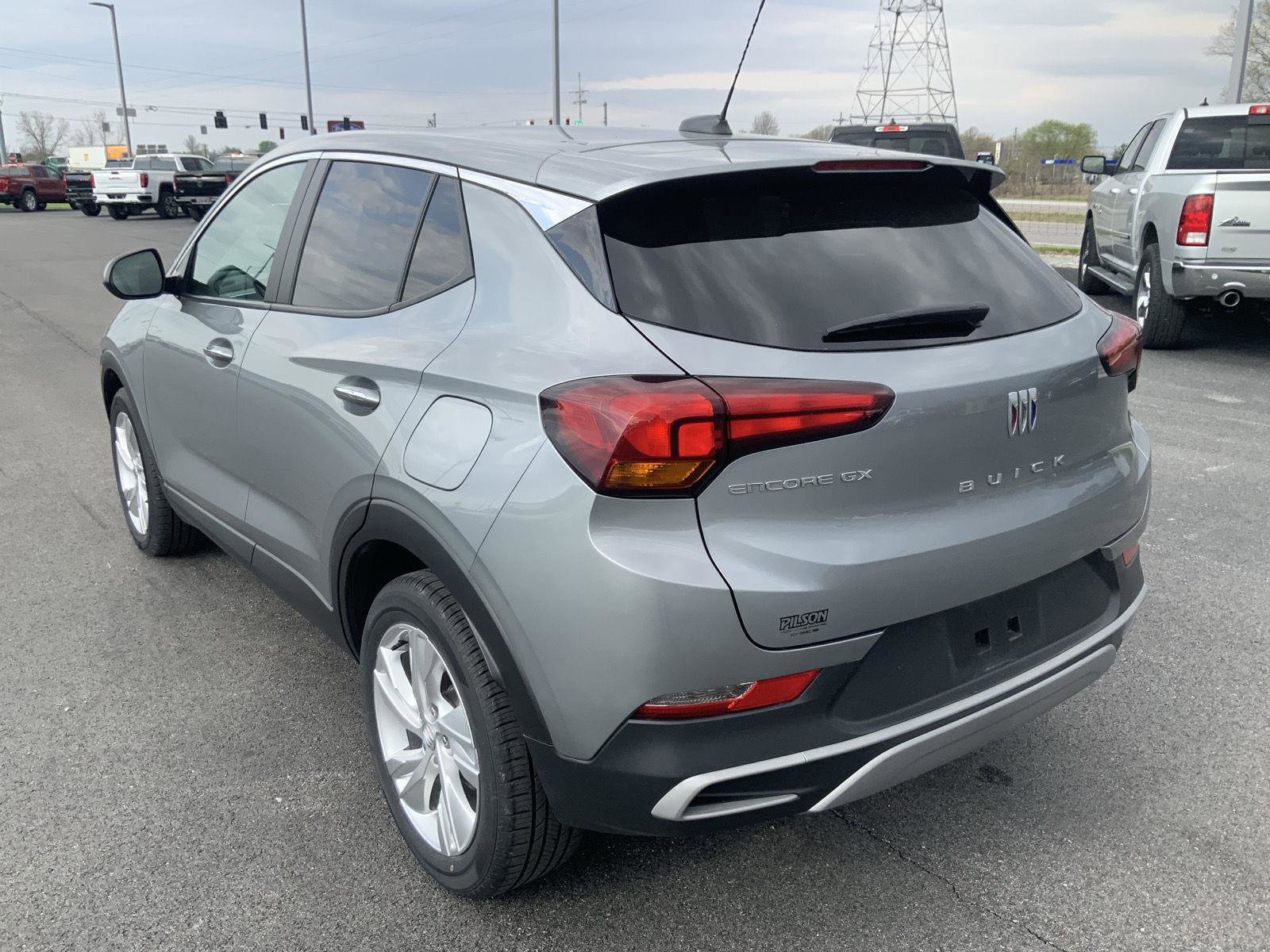 Used 2024 Buick Encore GX Preferred image 9