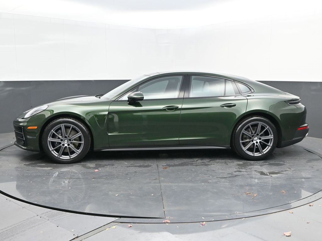 New 2025 Porsche Panamera image 2