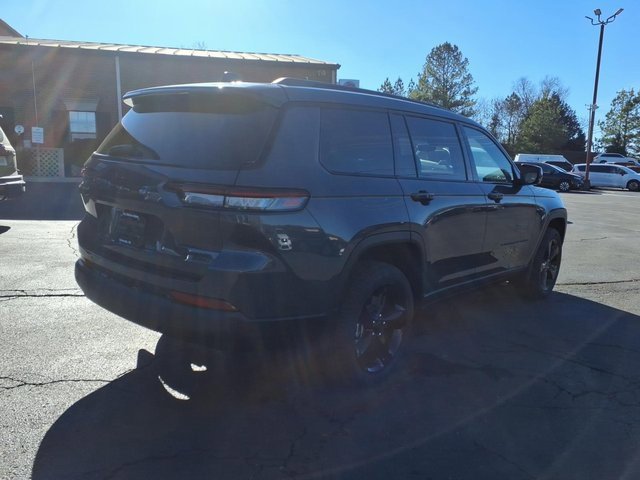 New 2025 Jeep Grand Cherokee L Limited image 3