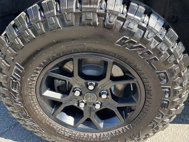 Used 2025 Jeep Wrangler Unlimited Sport AWD/4WD image 11