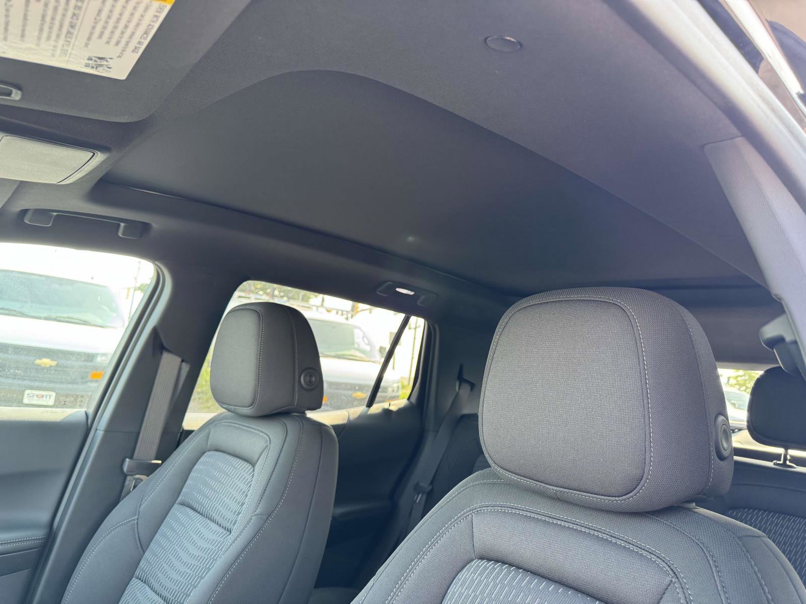New 2026 Chevrolet Equinox LT w/ Safety and Technology Package image 17