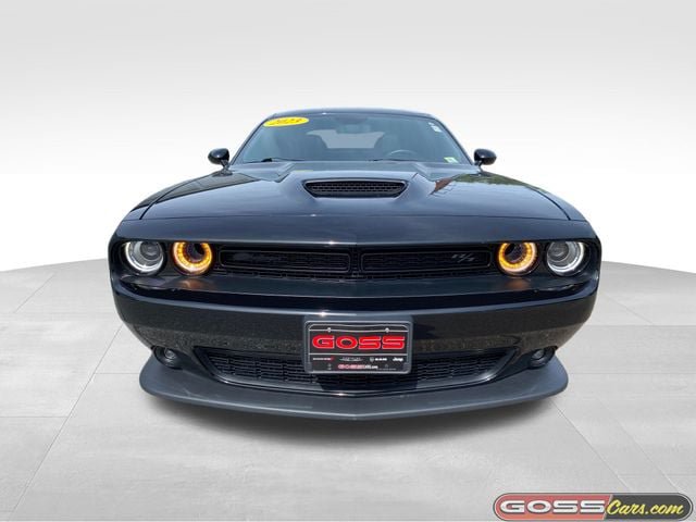 Certified 2023 Dodge Challenger R/T w/ Plus Package RWD image 2