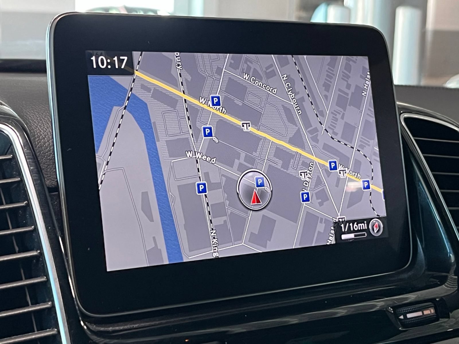 Used 2019 Mercedes-Benz GLS 450 4MATIC image 25