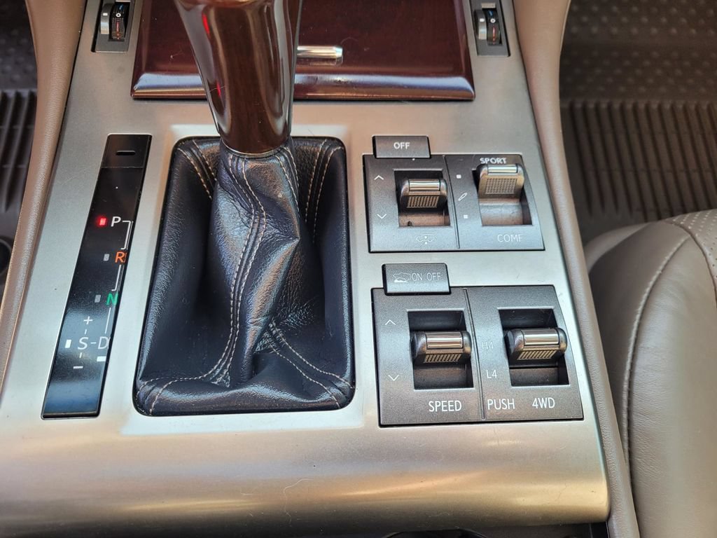 Used 2019 Lexus GX 460 Luxury AWD/4WD image 28