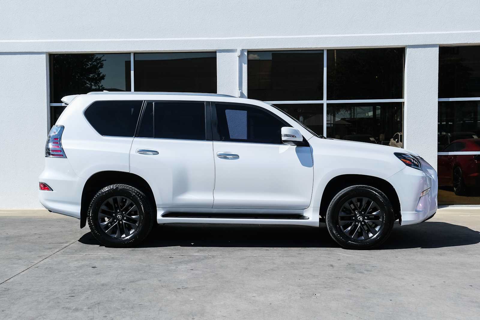 Used 2021 Lexus GX 460 Premium w/ Premium Package AWD/4WD image 7