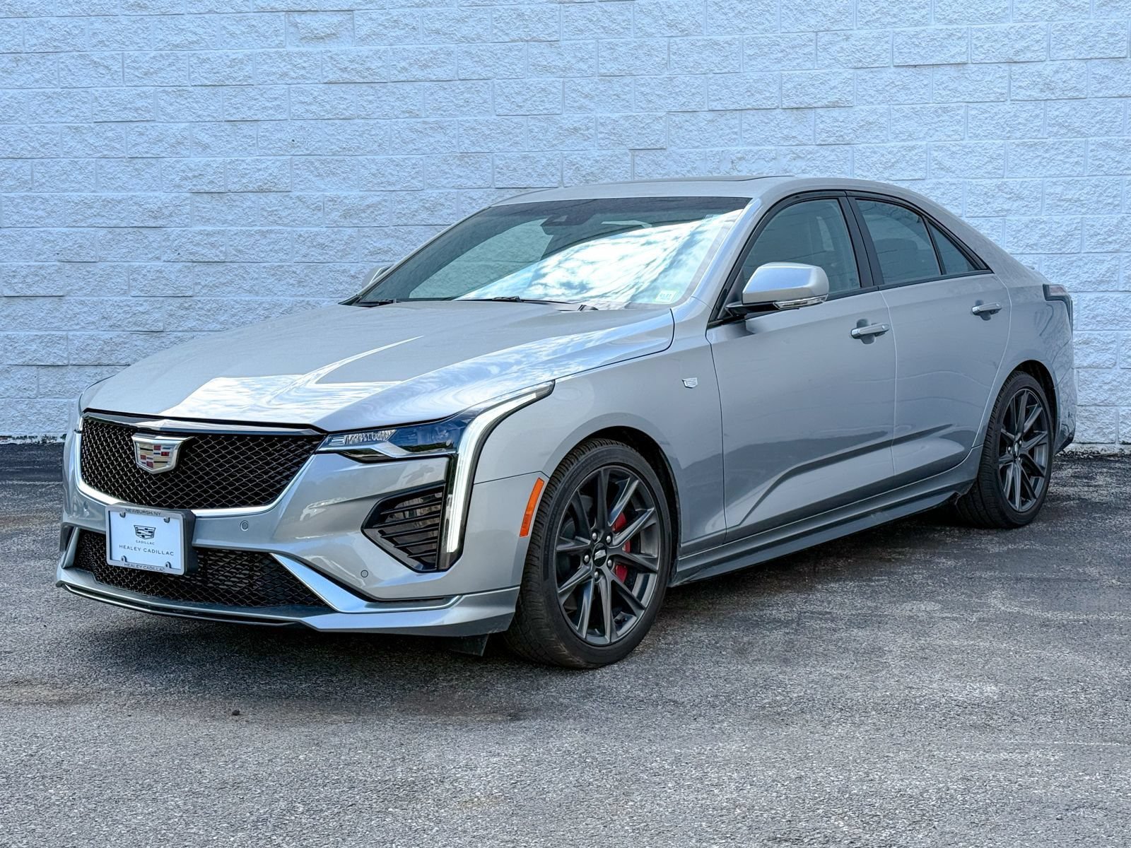 New 2025 Cadillac CT4 Sport w/ Technology Package RWD image 3
