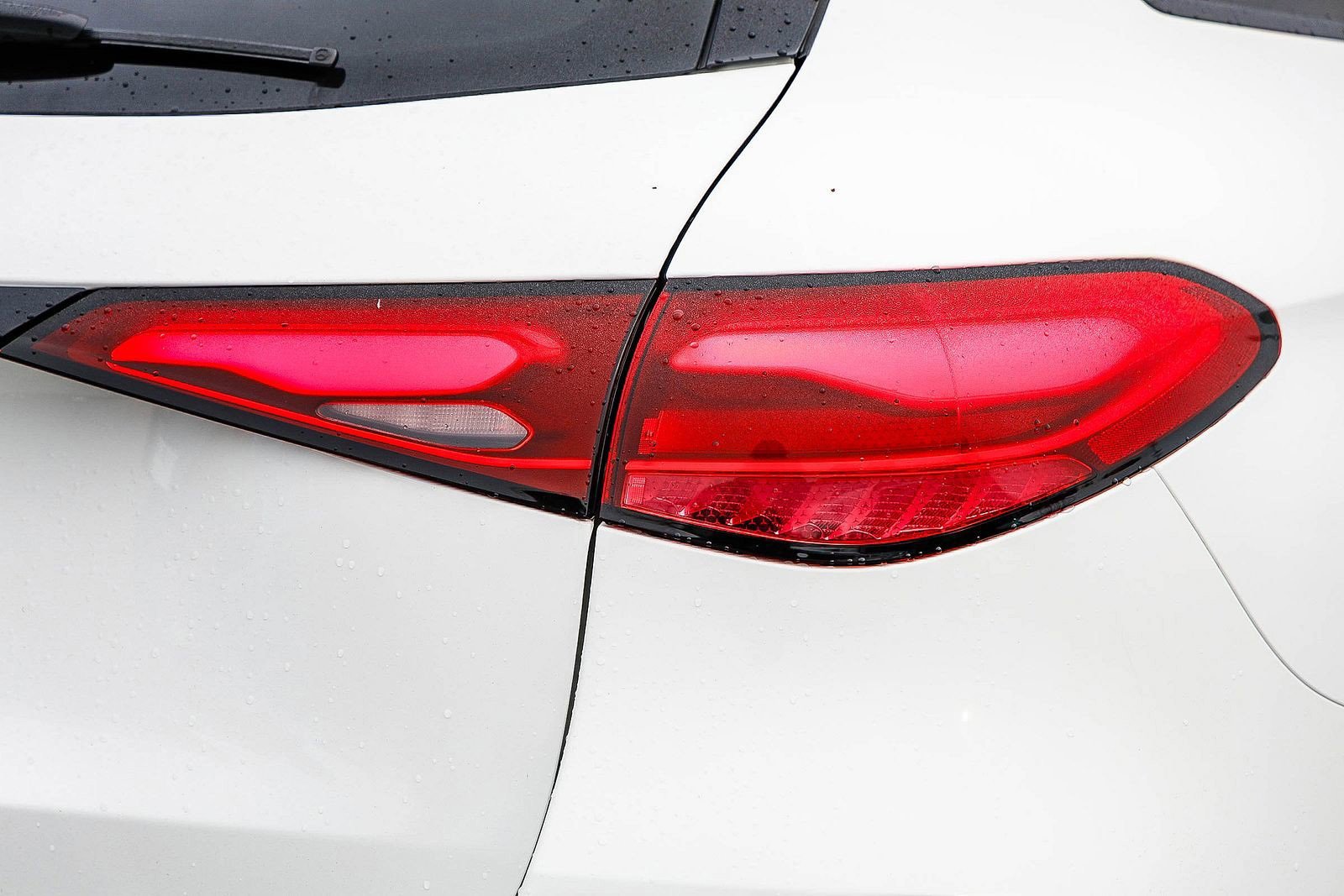 Certified 2023 Mercedes-Benz GLC 300 image 8