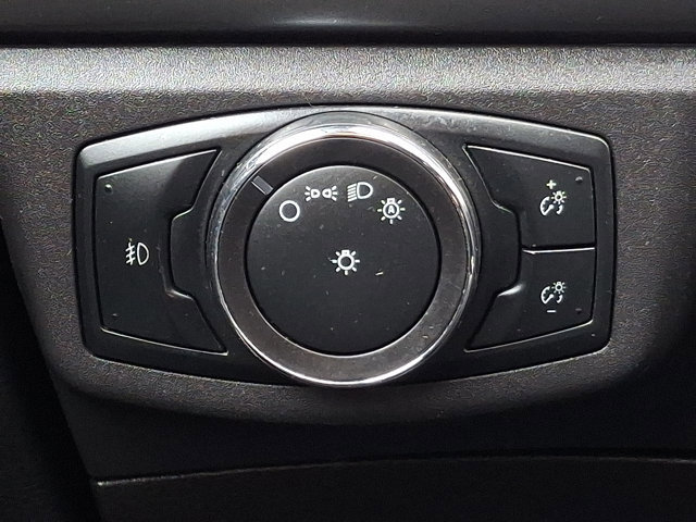 Used 2014 Ford Fusion SE w/ Equipment Group 201A image 25