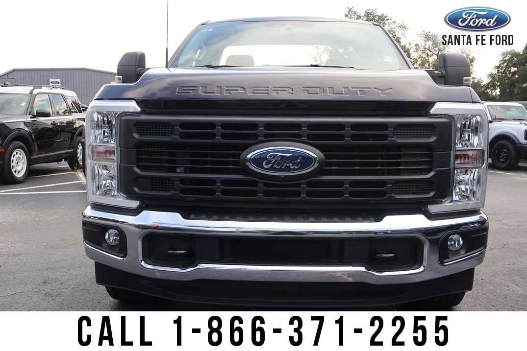 New 2026 Ford F350 XL w/ 360-Degree Camera Package RWD image 9