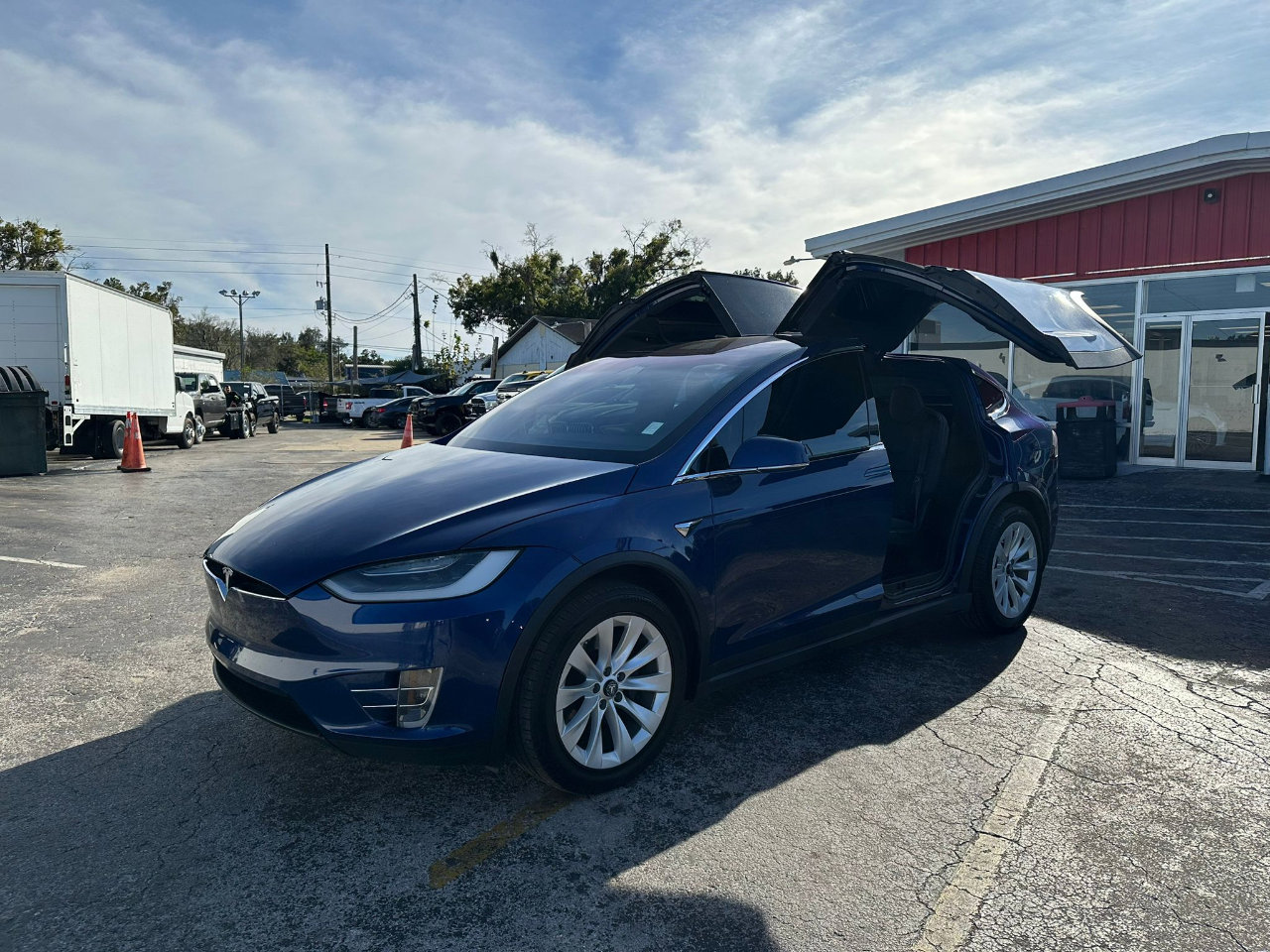 Used 2020 Tesla Model X Long Range image 5