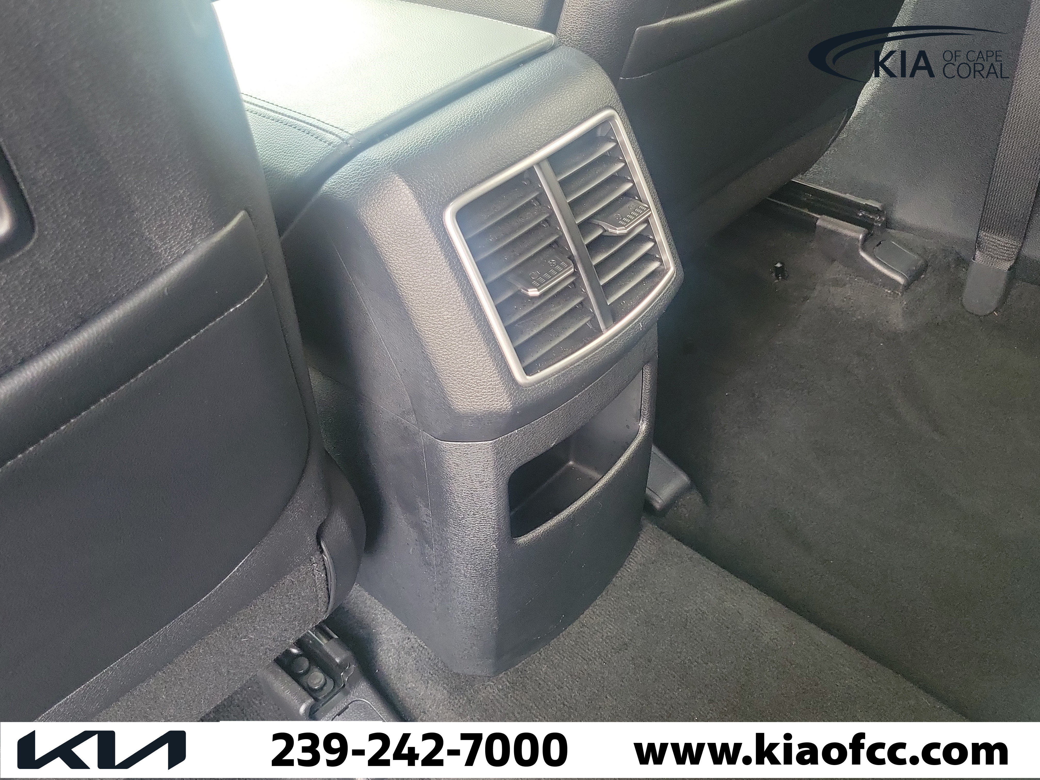 Certified 2023 Kia Sportage X-Line w/ X-Line Premium Package AWD/4WD image 17