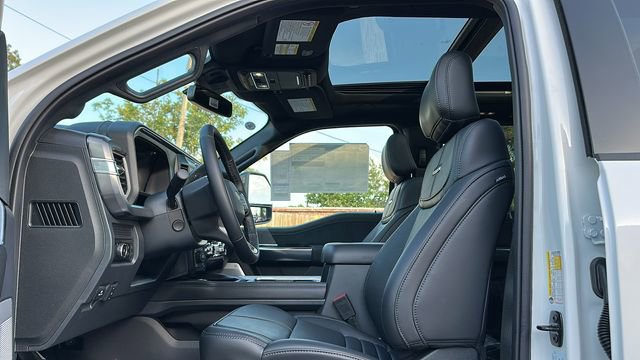 New 2025 Ford F250 Platinum image 18