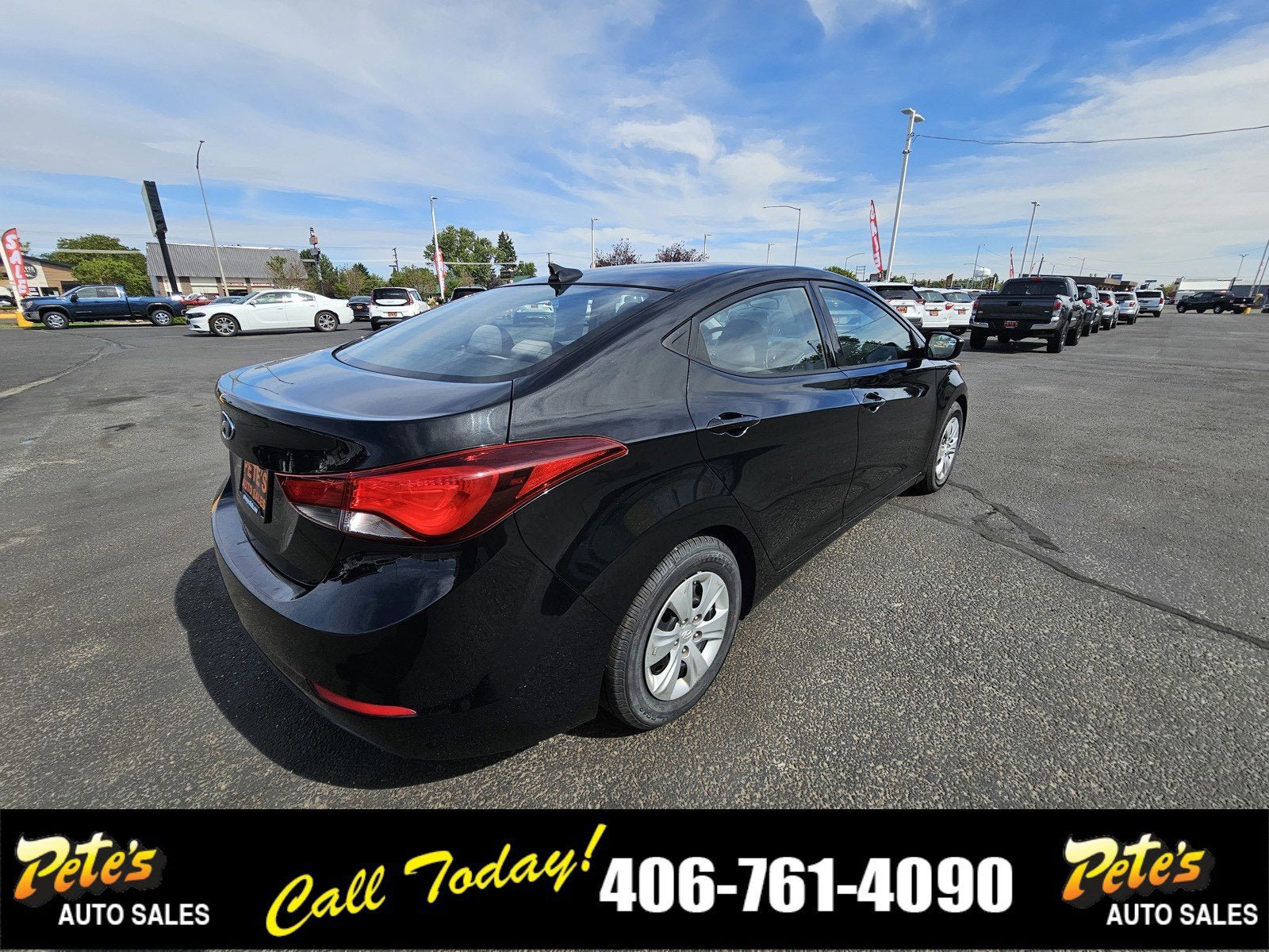 Used 2016 Hyundai Elantra SE FWD image 4