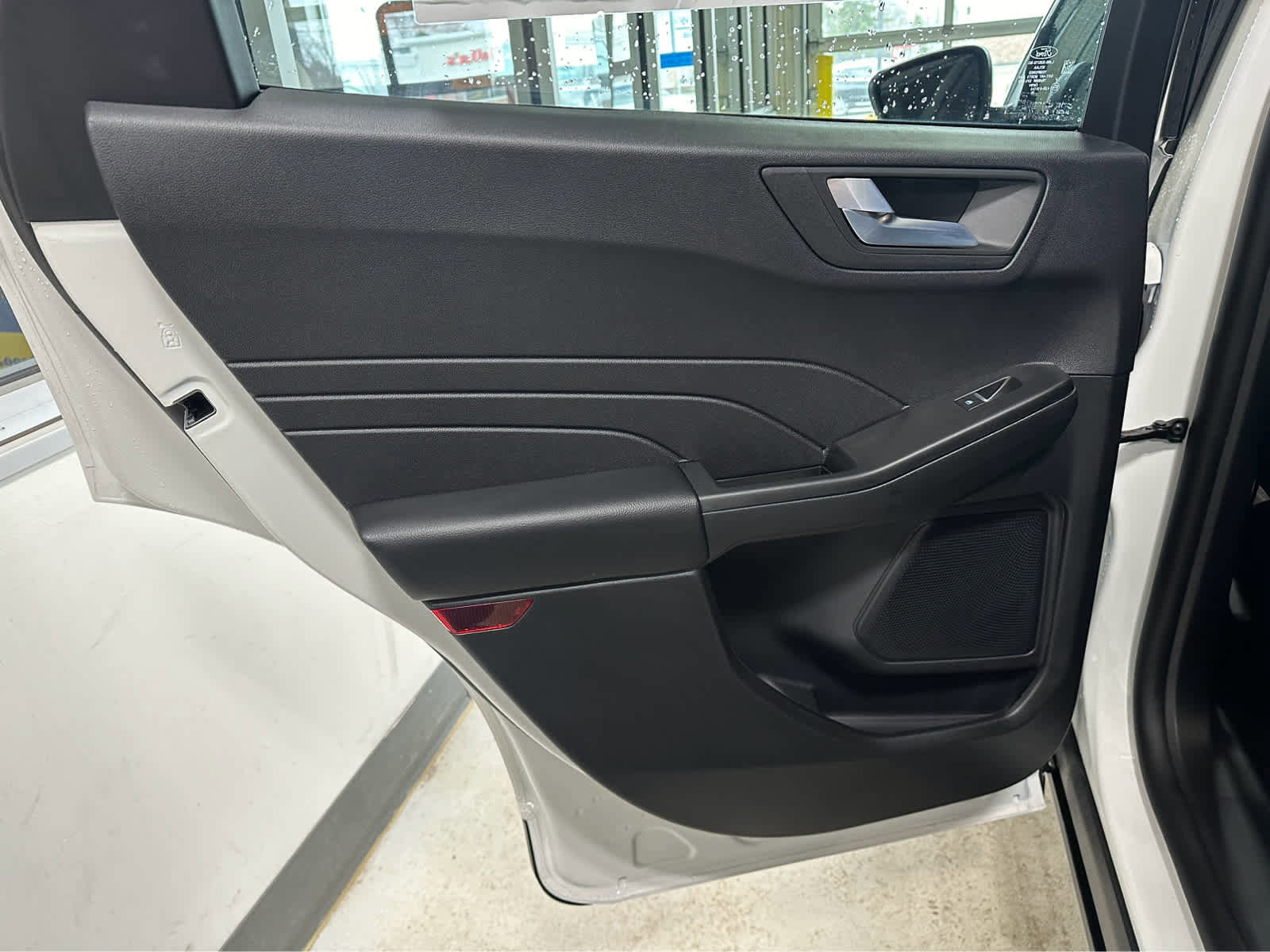 New 2025 Ford Escape ST-Line w/ Cold Weather Package image 30