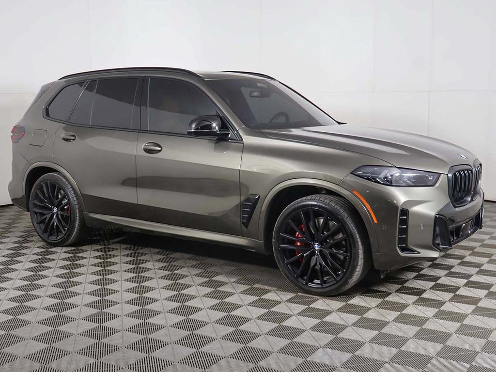 Used 2025 BMW X5 M60i w/ Executive Package AWD/4WD image 17