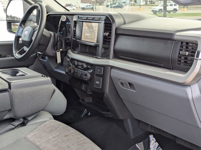 Used 2024 Ford F350 XLT image 22