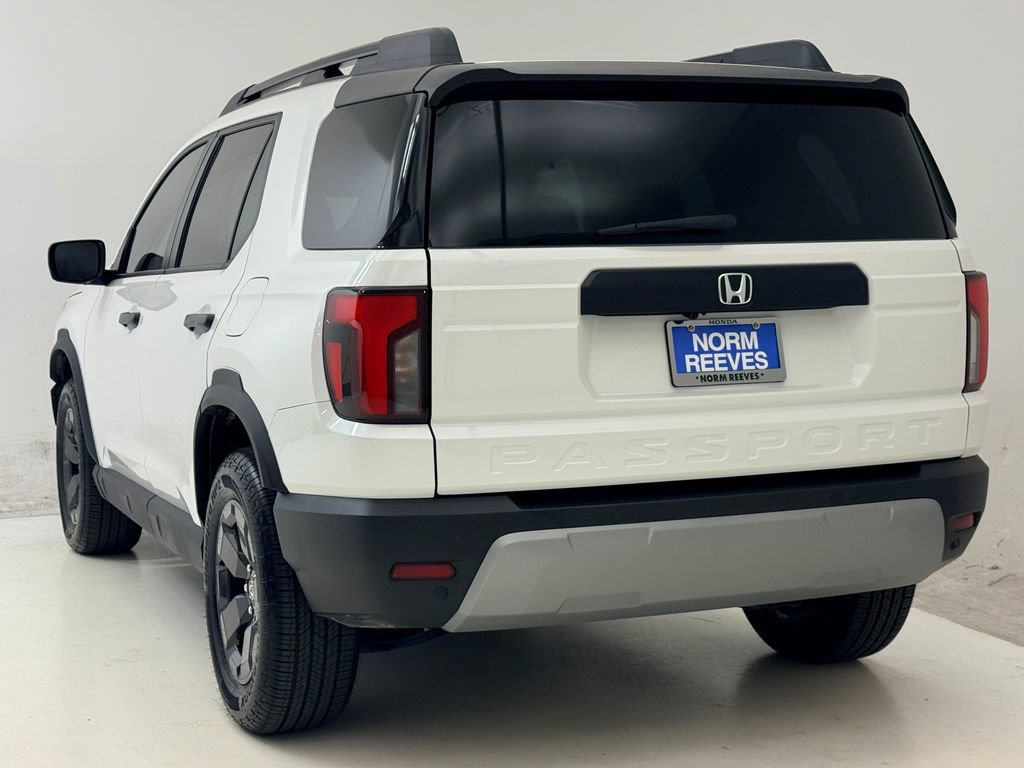 Certified 2026 Honda Passport RTL image 7