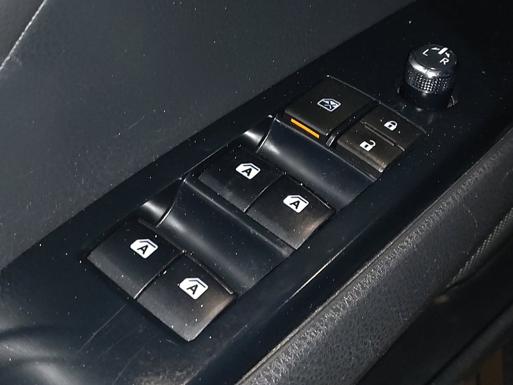 Used 2018 Toyota Camry XLE image 27