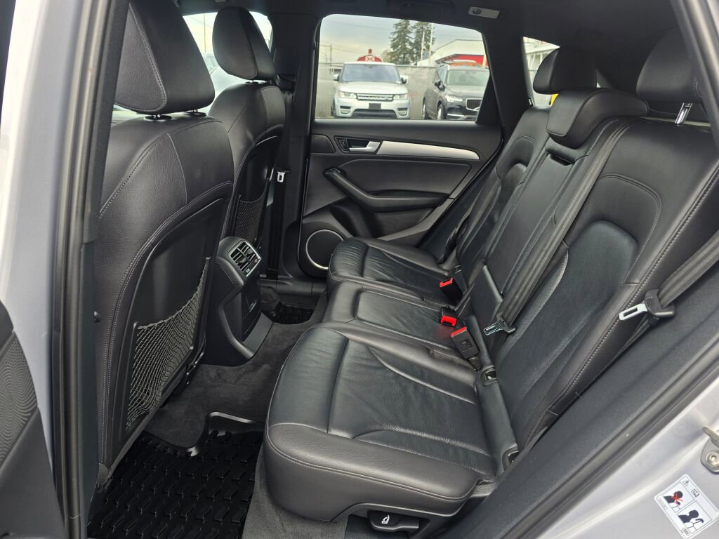 Used 2016 Audi Q5 2.0T Premium Plus w/ Technology Package image 19