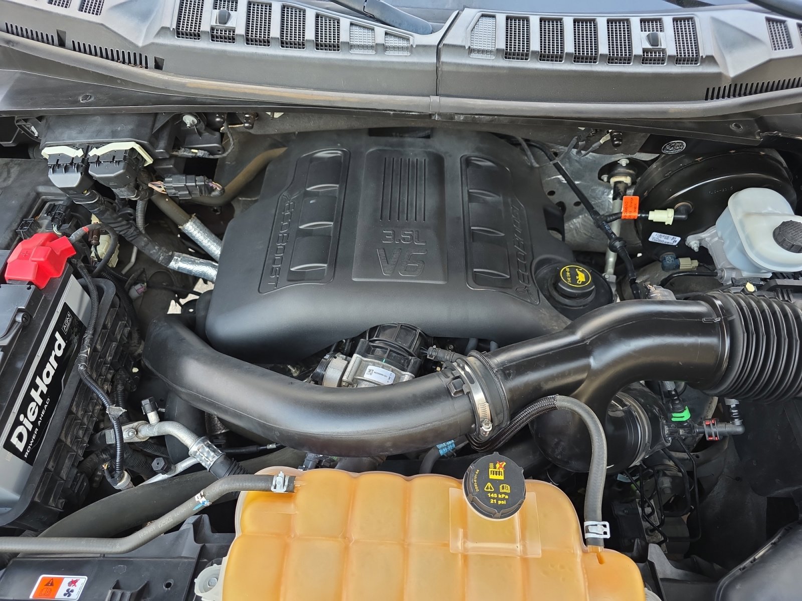 Used 2016 Ford F150 Lariat image 29