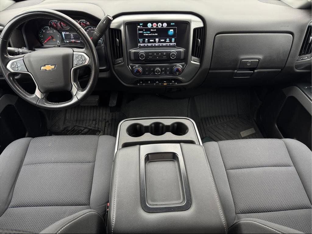 Used 2019 Chevrolet Silverado 2500 LT w/ LT Convenience Package image 11