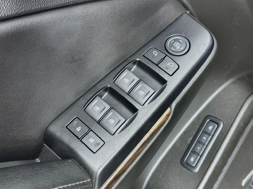 Used 2019 Chevrolet Tahoe LT RWD image 18