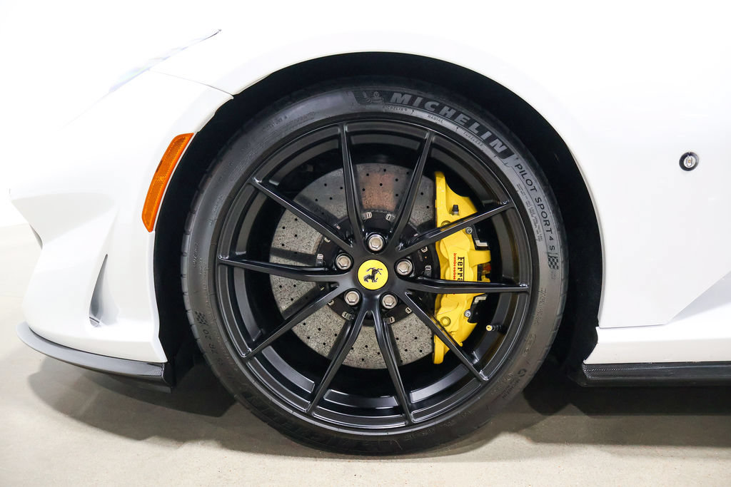 Used 2022 Ferrari 812 GTS RWD image 42