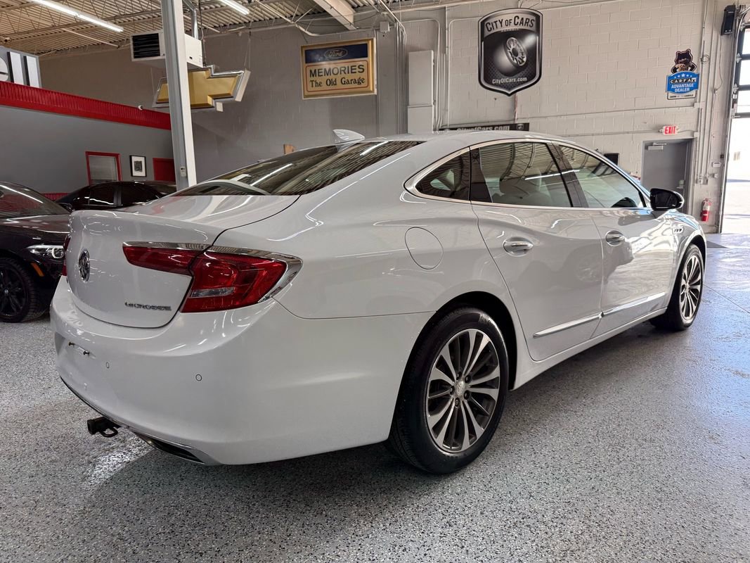 Used 2018 Buick LaCrosse Preferred image 5