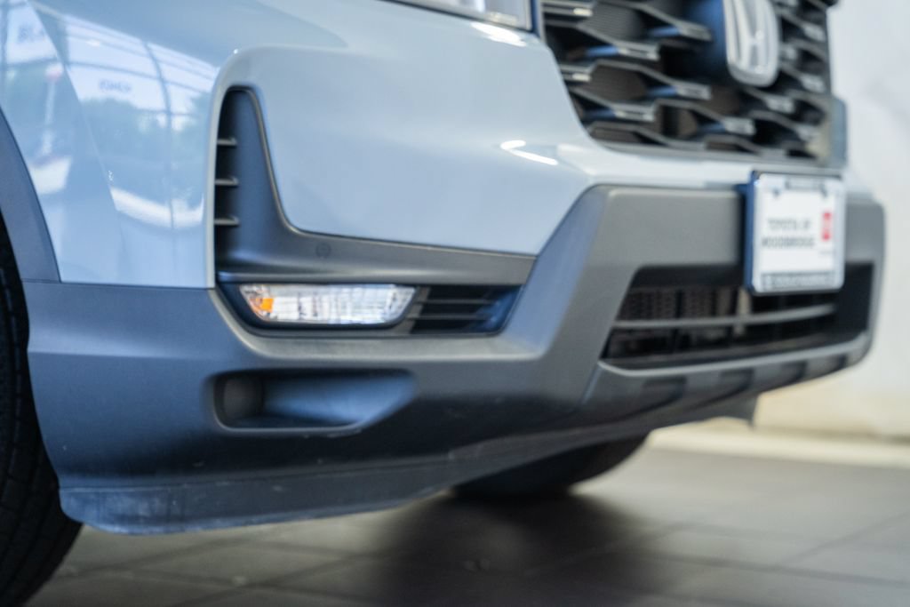 Used 2023 Honda Passport EX-L image 14