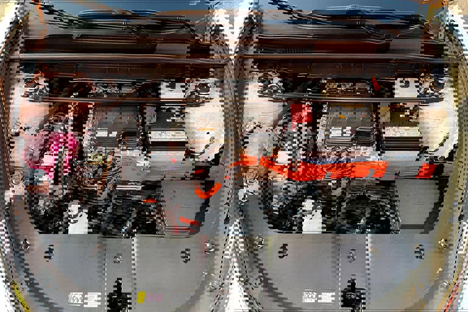 Used 2023 Lexus RZ 450e Premium image 32