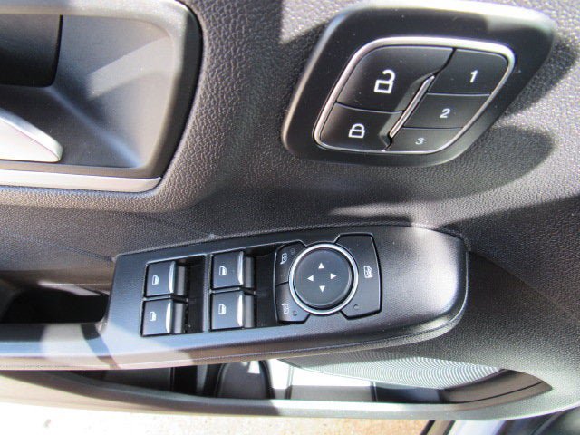 Used 2025 Ford Escape Platinum AWD/4WD image 9
