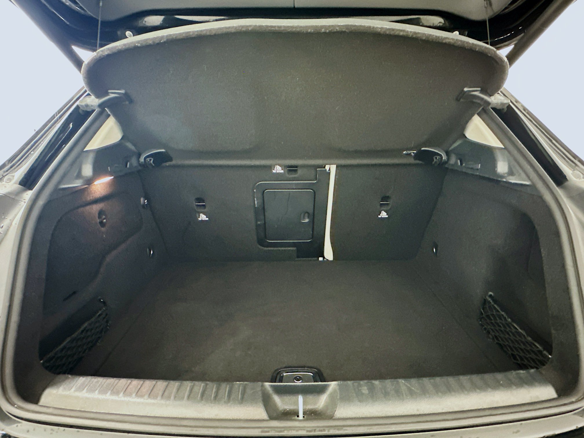 Used 2019 Mercedes-Benz GLA 250 4MATIC image 30