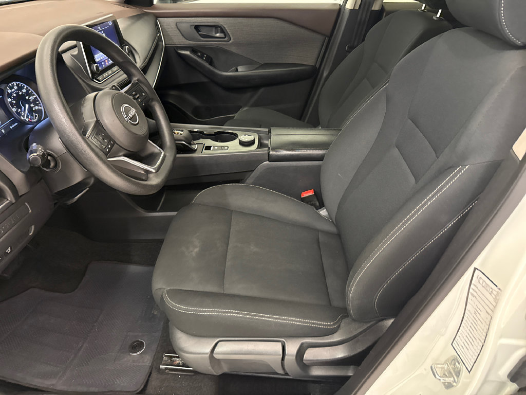 Used 2023 Nissan Rogue S AWD/4WD image 17