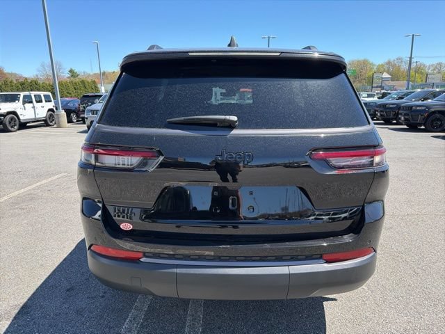 New 2026 Jeep Grand Cherokee L 4WD image 4