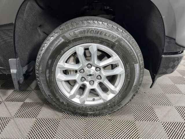 Used 2024 Chevrolet Silverado 1500 RST w/ Protection Package AWD/4WD image 9
