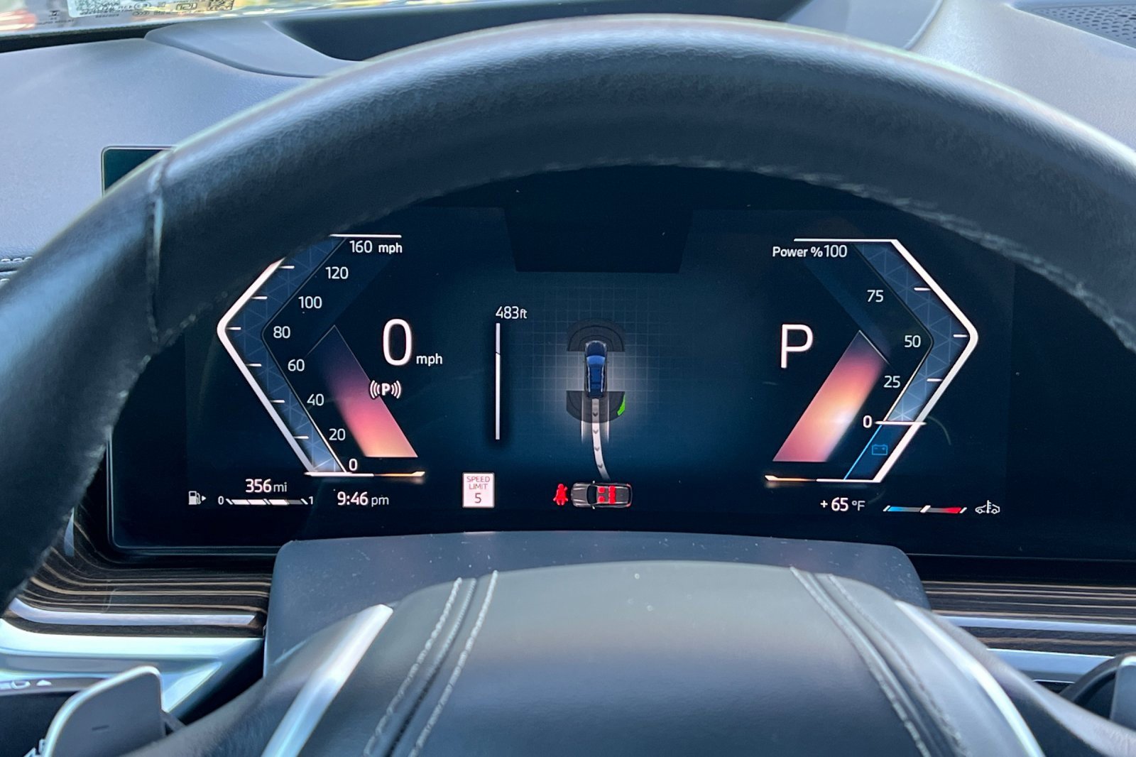 Used 2025 BMW X7 xDrive40i w/ Climate Comfort Package image 39