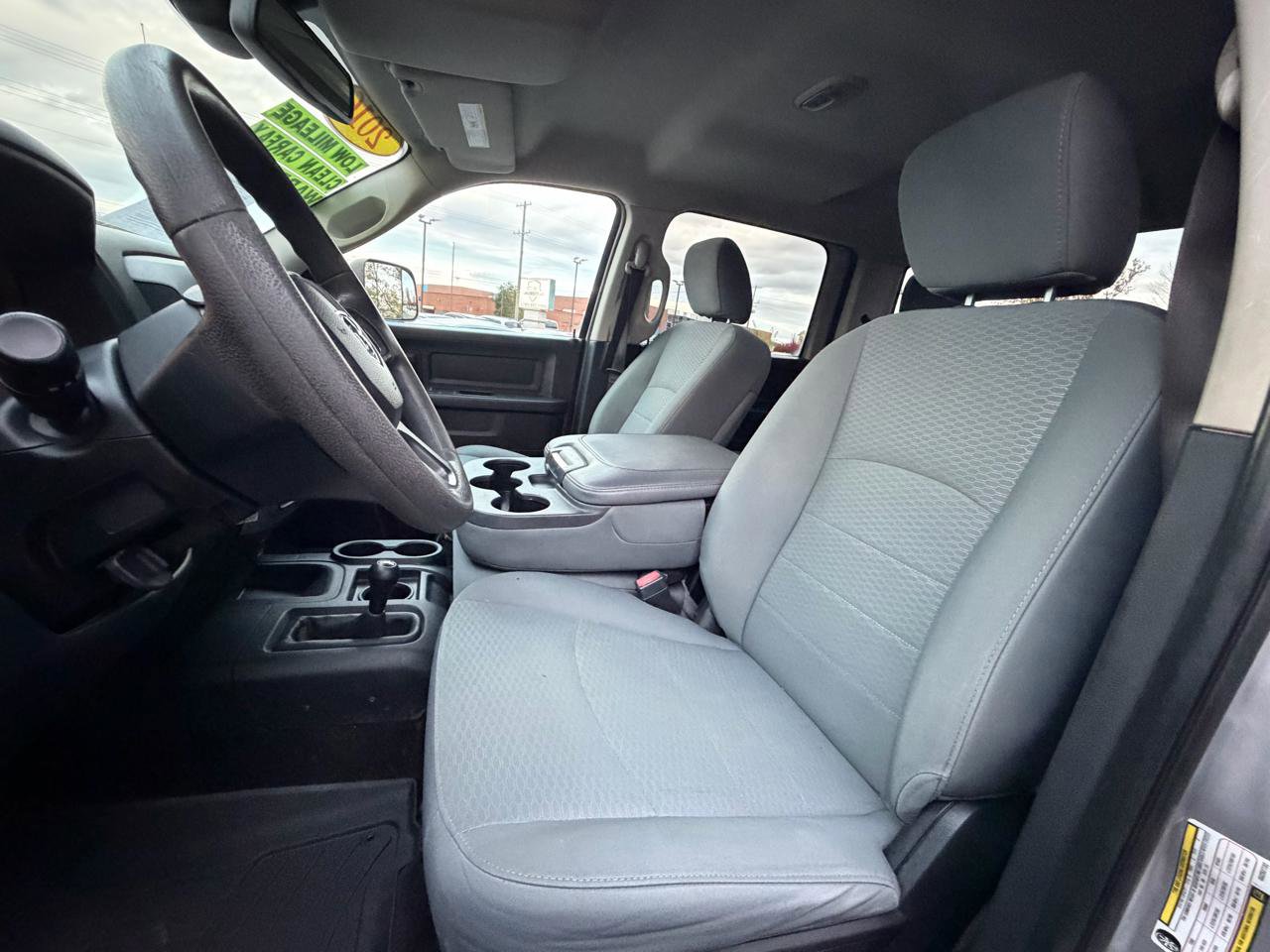 Used 2016 RAM 2500 Tradesman w/ Chrome Appearance Group image 18