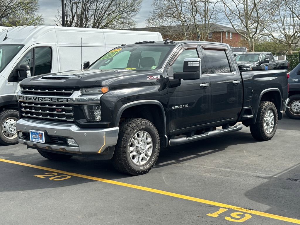 Used 2020 Chevrolet Silverado 2500 LTZ w/ LTZ Plus Package image 6