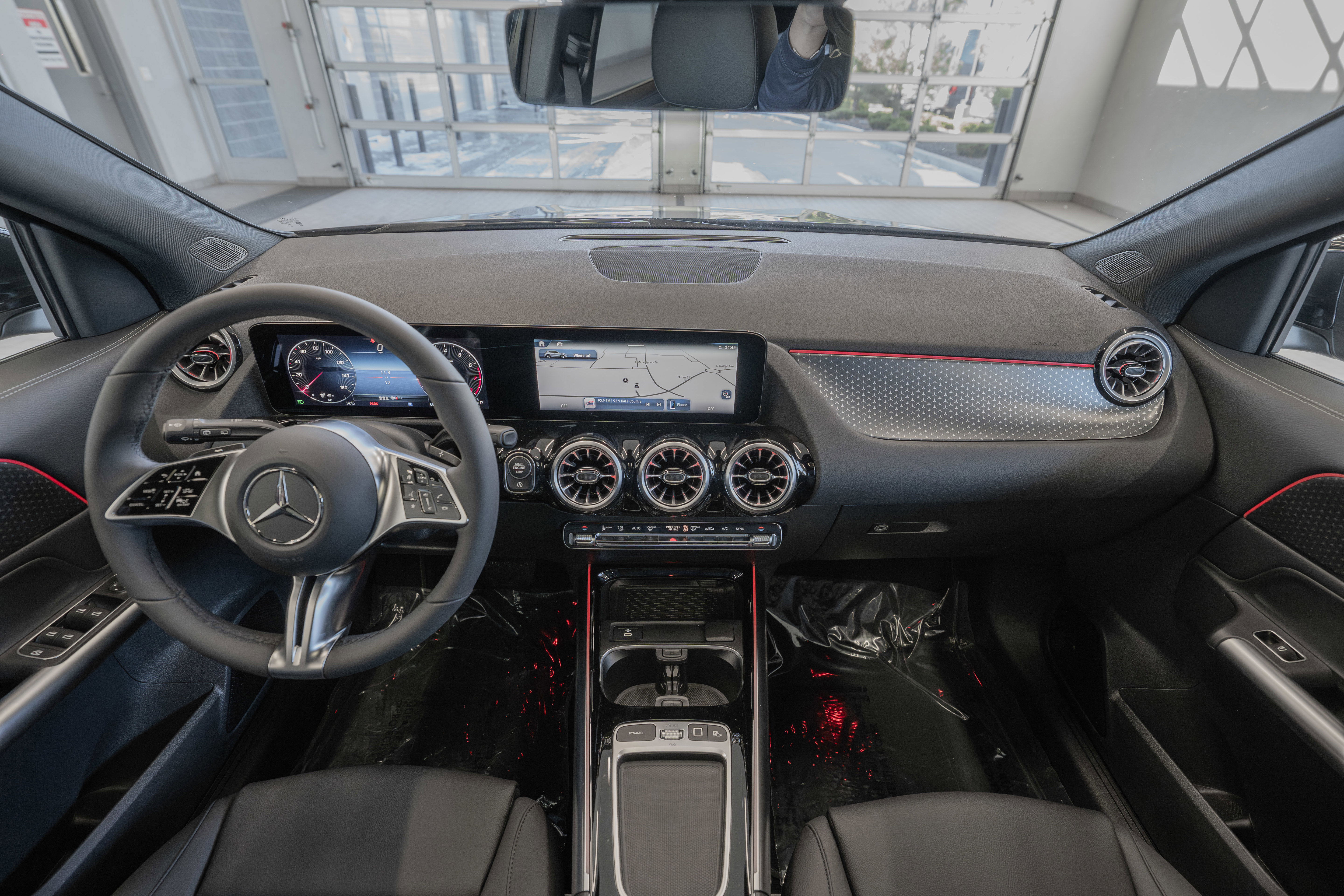 Certified 2025 Mercedes-Benz GLA 250 4MATIC image 8