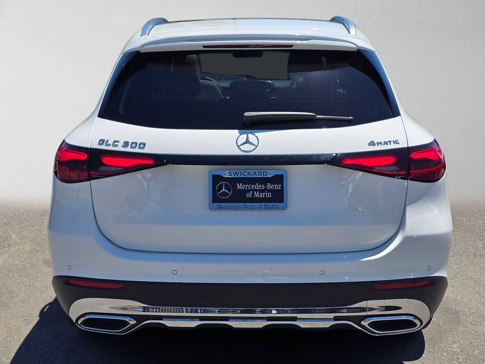 Used 2026 Mercedes-Benz GLC 300 4MATIC image 4