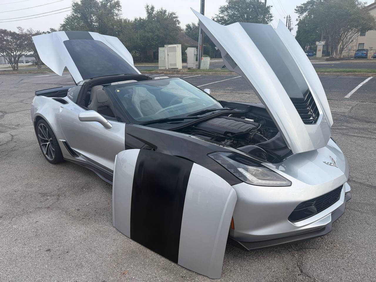 Used 2017 Chevrolet Corvette Grand Sport image 1